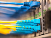 Ania ti kadawyan a maus - usar unay a tawa ti optika a pagpuyan para kadagiti fiber optic panels